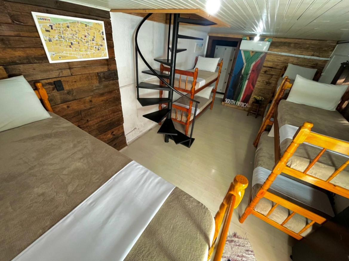 Casa Do Rogerio Hostel Кашиас-ду-Сул Экстерьер фото