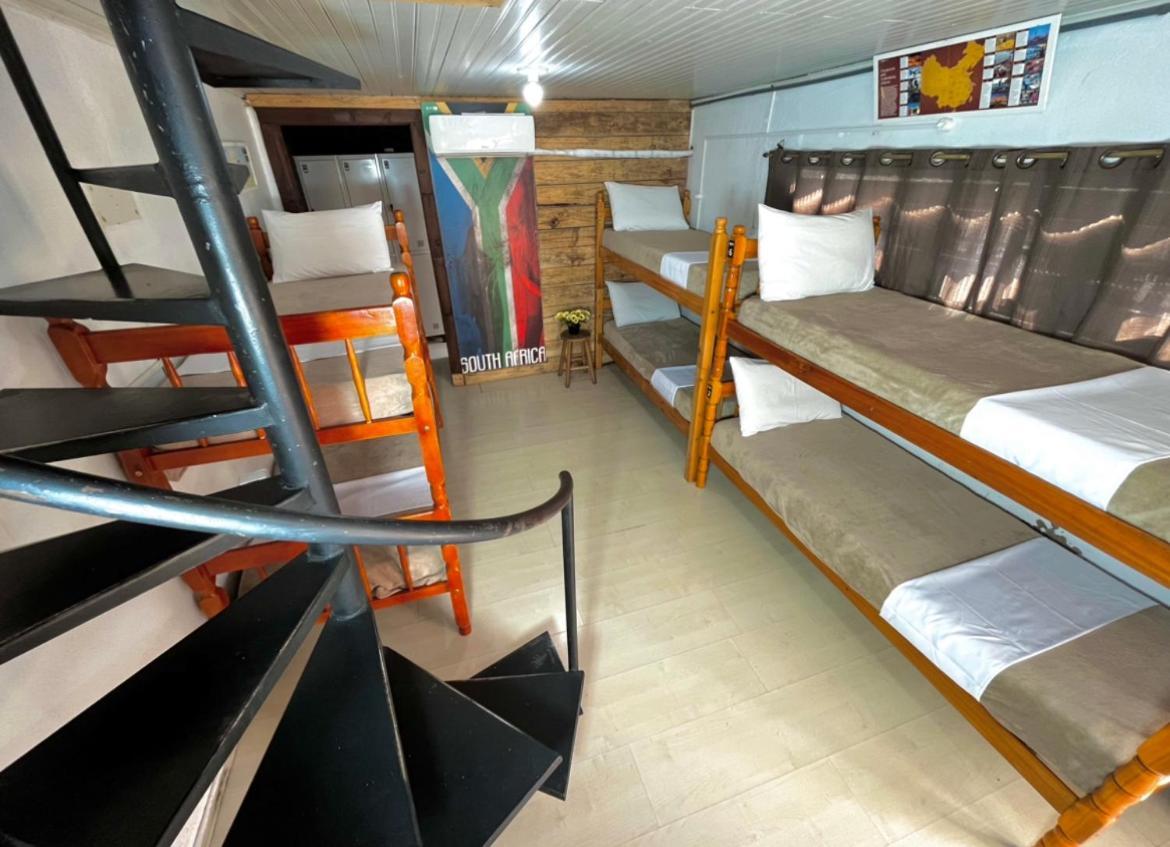 Casa Do Rogerio Hostel Кашиас-ду-Сул Экстерьер фото