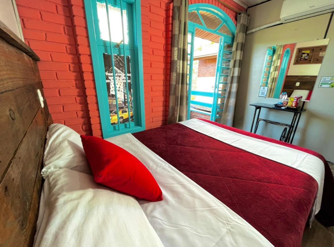 Casa Do Rogerio Hostel Кашиас-ду-Сул Экстерьер фото